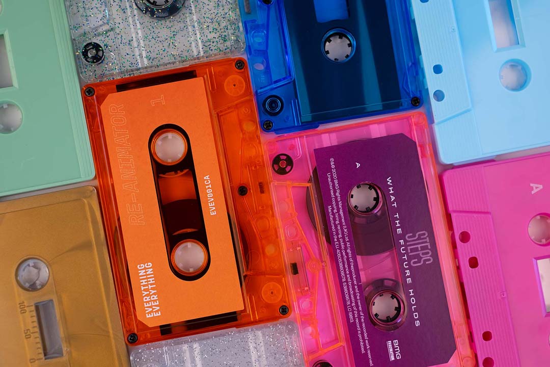 Multi colour cassettes